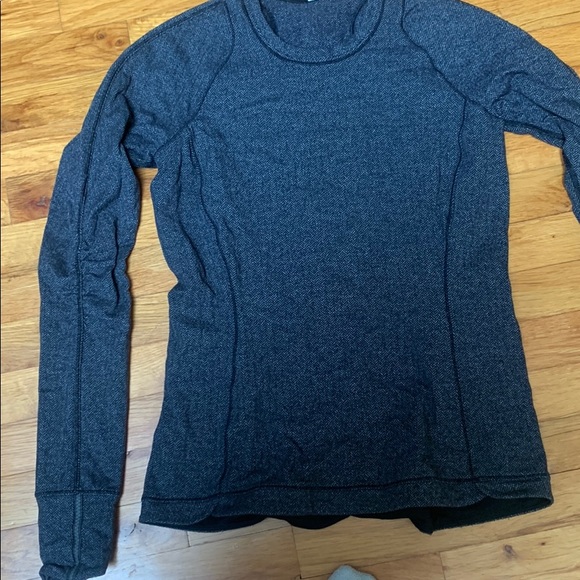 lululemon athletica Tops - Lululemon Fitted sweatshirt